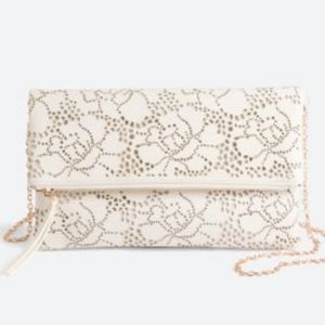 URBAN EXPRESSIONS Arabella Clutch